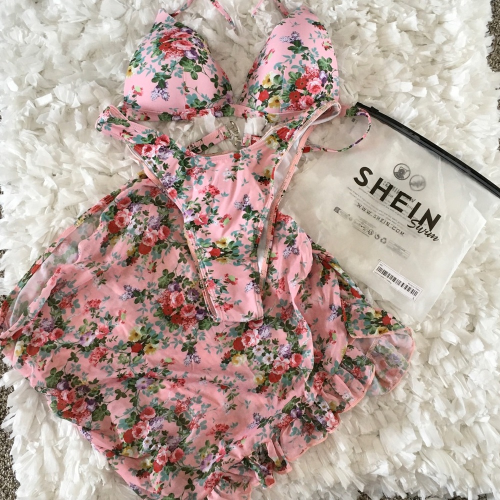 SHEIN Pink Floral Bikini Set